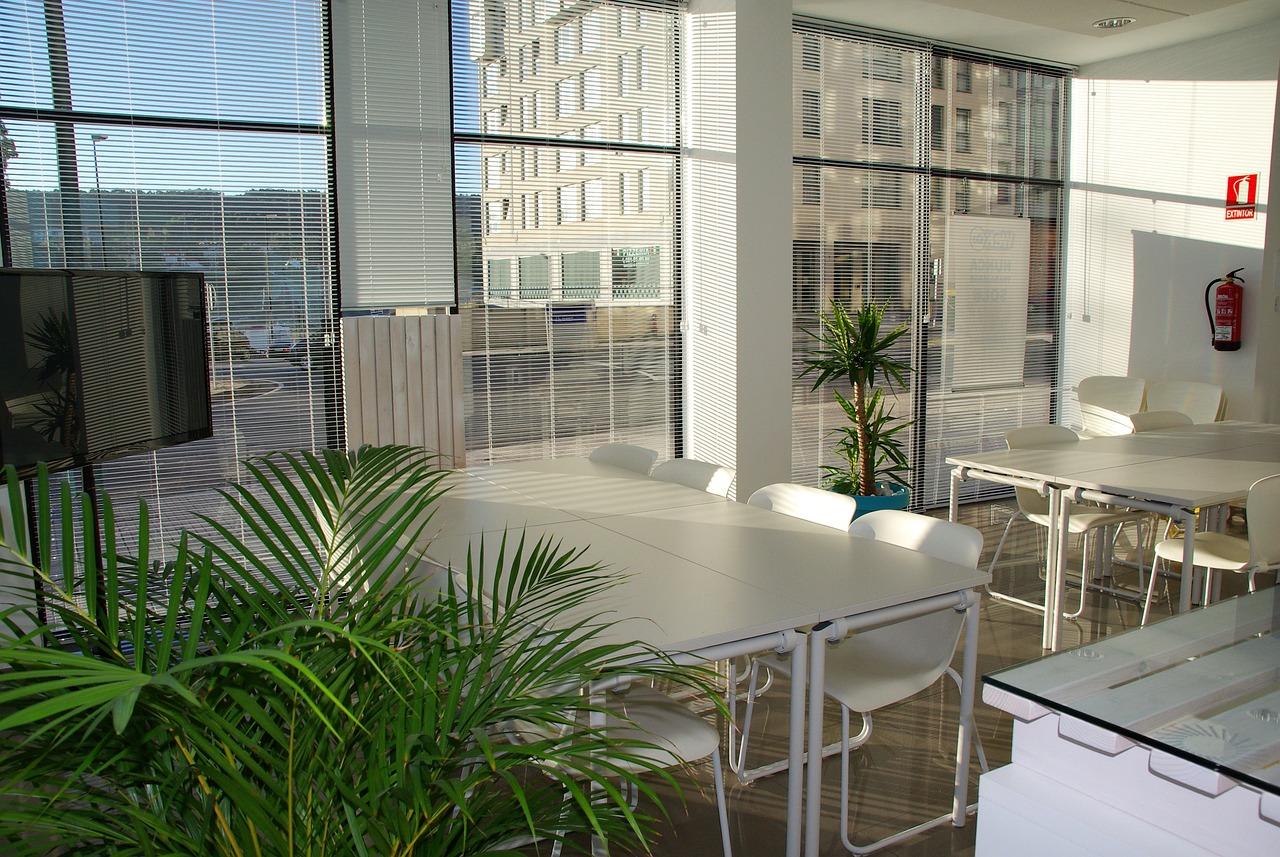 office-space-1744801_1280